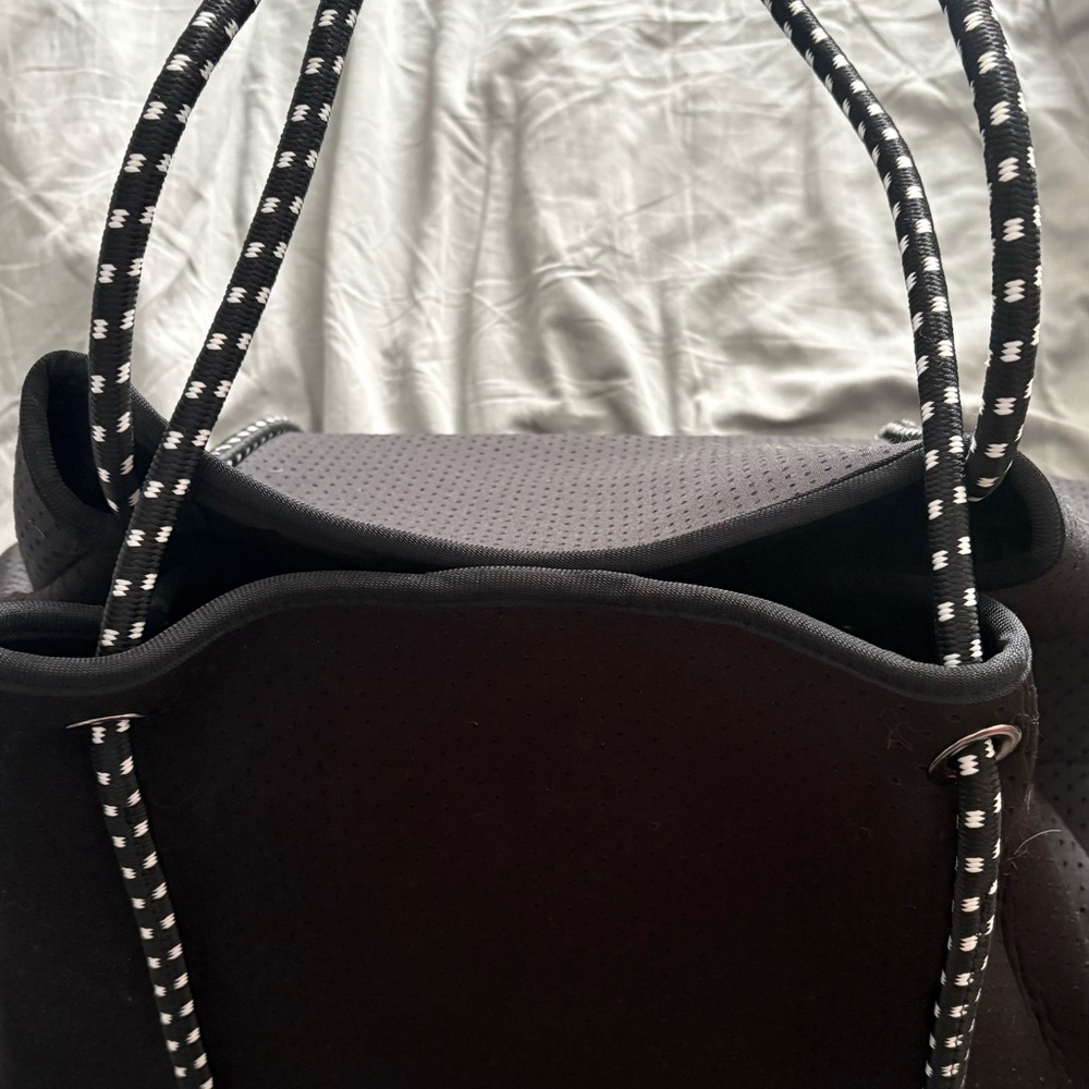 CALIA by Carrie Underwood Black Neoprene Tote with Patterned Rope Handles